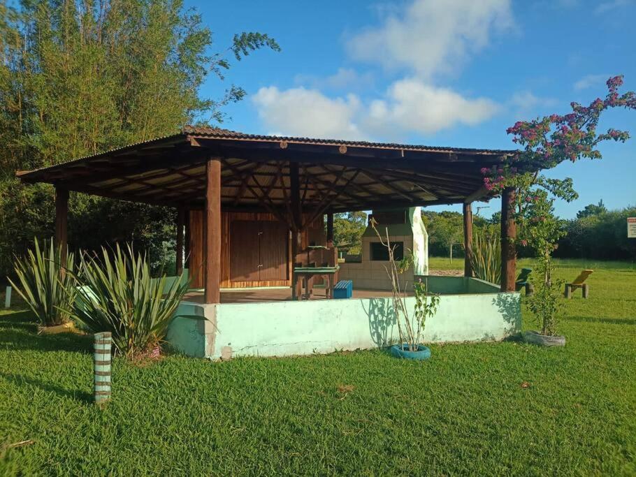 Casa Na Lagoa Do Palmital Com Acesso A Lagoa Na E Localizada Apenas A 13 Km Da De Atlantida Sul E Do Centro De Lugar Com Natureza! Wi-fi Holiday home Osorio